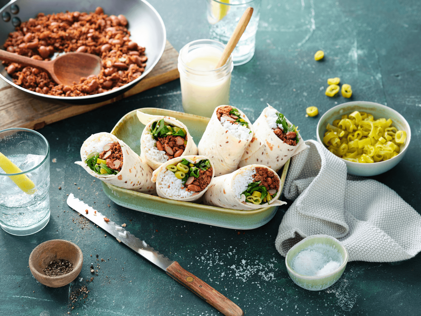 Vegetarischer Burrito Rezept - REWE.de
