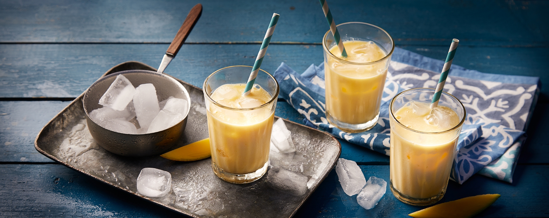 Lupinen Lassi Mit Mango Rezept Rewe De